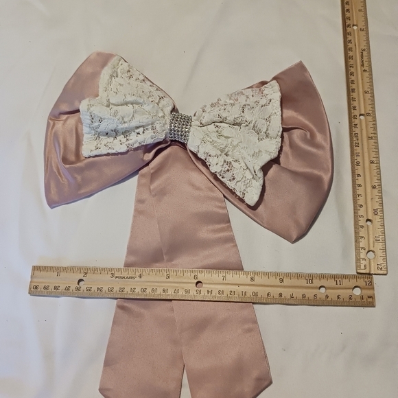 80's Vintage Bow - Picture 3 of 4